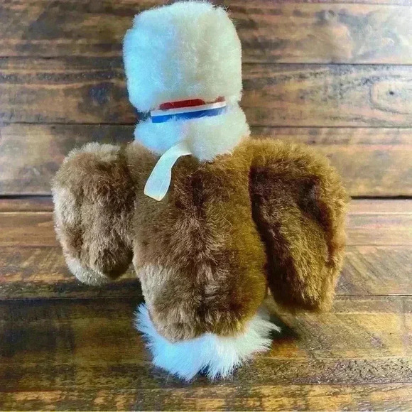 Vintage 1981 Dakin Bird Watchers American Regal Eagle Plush Stuffed Animal - Picture 3 of 8